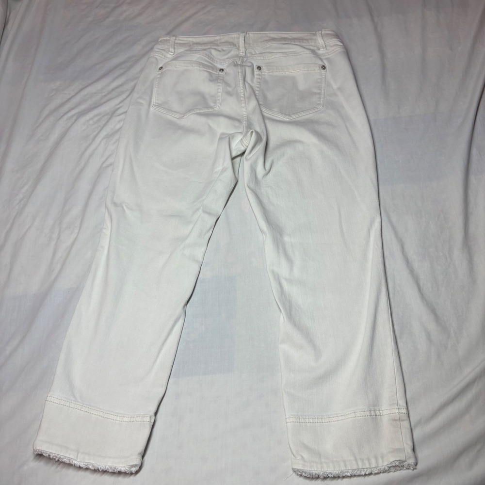 J.Jill Authentic Fit Cropped Jeans Womens 10 Off White Straight Leg Frayed Hem - Picture 2 of 7